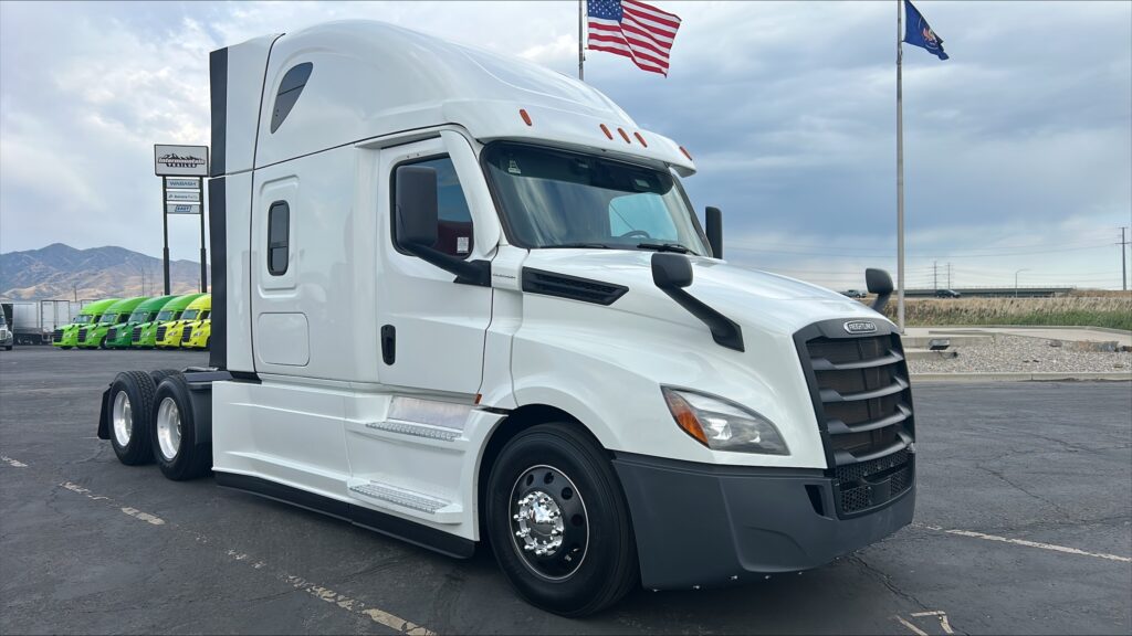 2023 Freightliner Cascadia 126 – #12000013